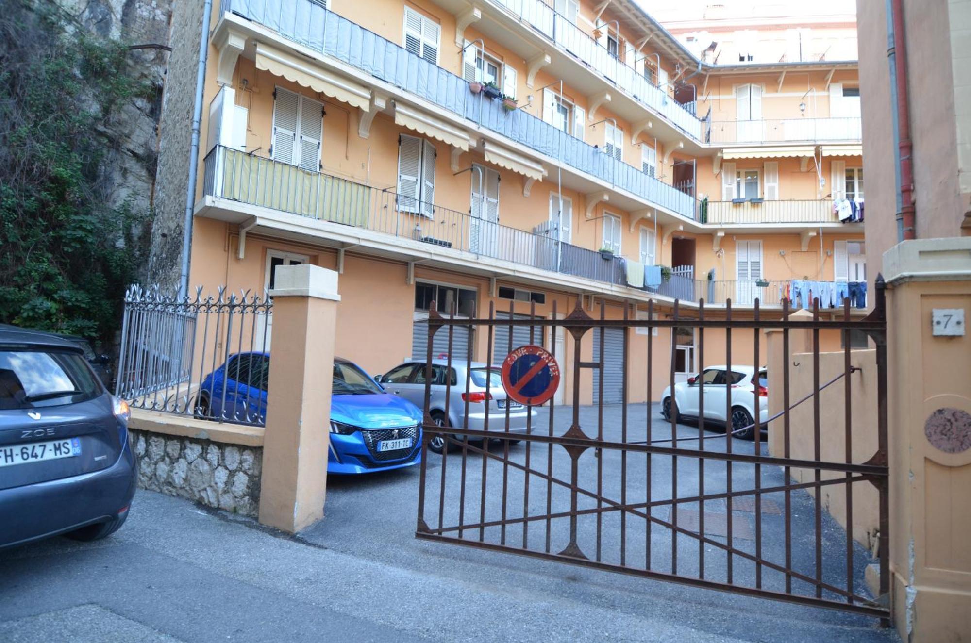 Appartement Avec Parking Pour 4 Personnes En Plein Coeur De Monaco Beausoleil Exterior photo